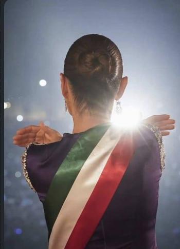 Sheinbaum destaca a las hero&iacute;nas de la Independencia en el 215 aniversario del Grito
