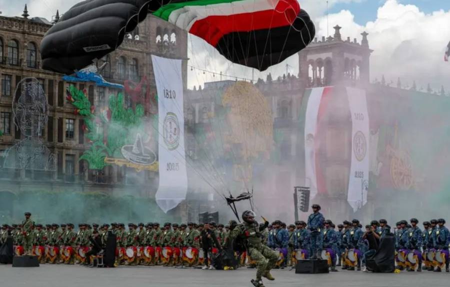As&iacute; se Vivi&oacute; el Desfile Militar 2025, el Primero Encabezado por la Presidenta Claudia Sheinbaum
