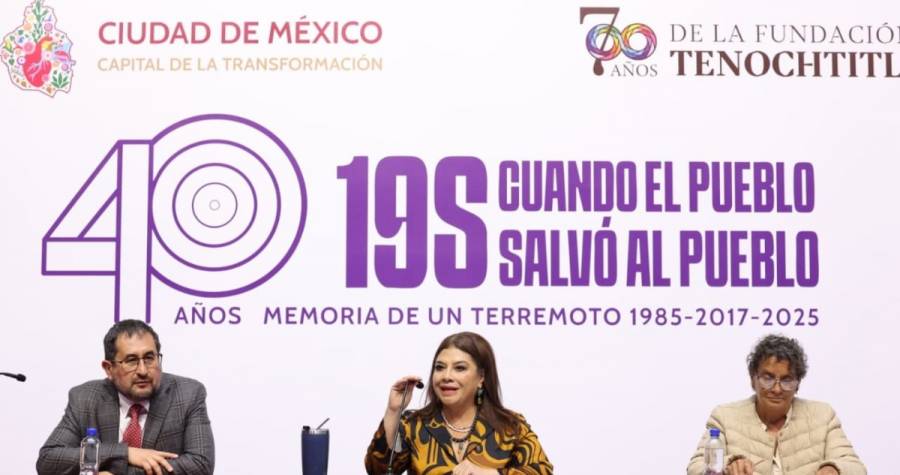 Clara Brugada encabeza ceremonia por 40 aniversario del sismo de 1985 en la CDMX