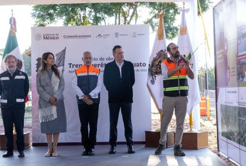 Arranca construcci&oacute;n del Tren Quer&eacute;taro-Irapuato; beneficiar&aacute; a 2 millones de personas
