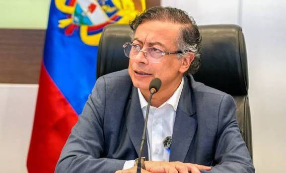 Petro condena asesinato de músicos colombianos B-King y Regio Clown en México: “Asesinaron nuestra juventud”
