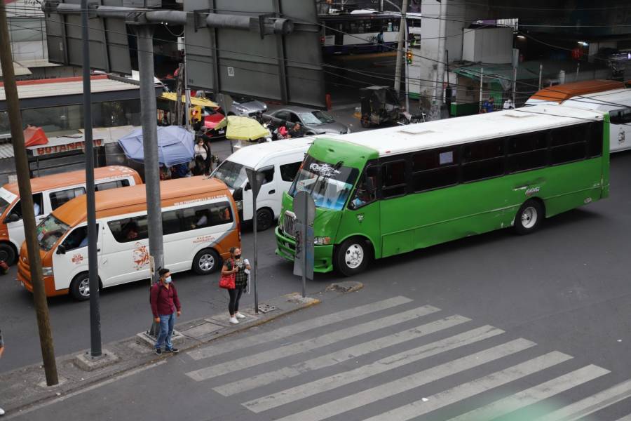 Gobierno capitalino reconoce deficiencias en transporte público concesionado