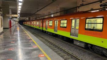 Hombre se arroja a las v&iacute;as en estaci&oacute;n Copilco; L&iacute;nea 3 del Metro CDMX detiene servicio temporalmente