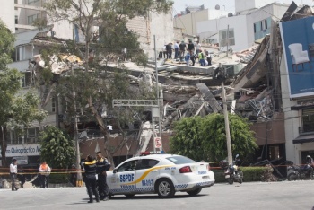 Inicia demolici&oacute;n de inmuebles en riesgo en el Centro Hist&oacute;rico