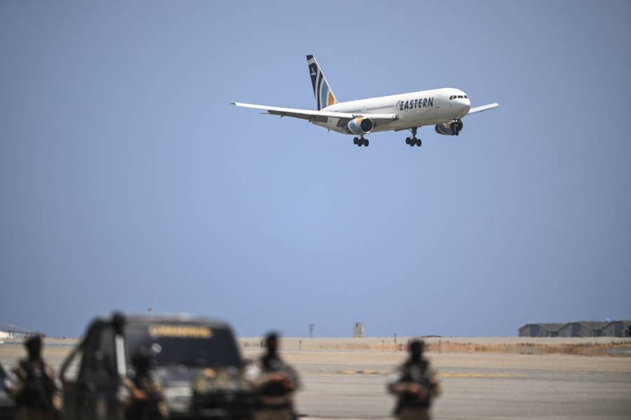 Un jet privado se estrella en el principal aeropuerto de Venezuela