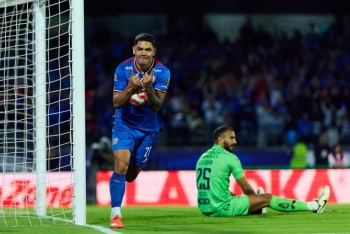 Cruz Azul rescata empate ante Quer&eacute;taro y mantiene el invicto en el torneo