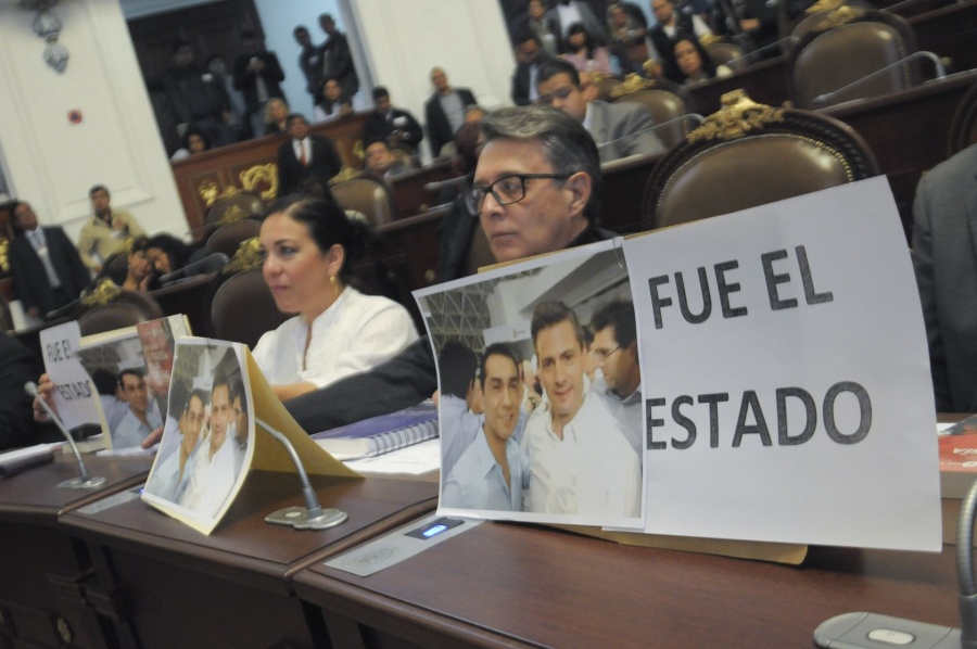 Peña Nieto reitera su postura sobre Ayotzinapa y reconoce errores en su gestión