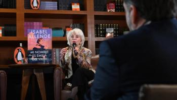 Isabel Allende compara centros para migrantes con 
