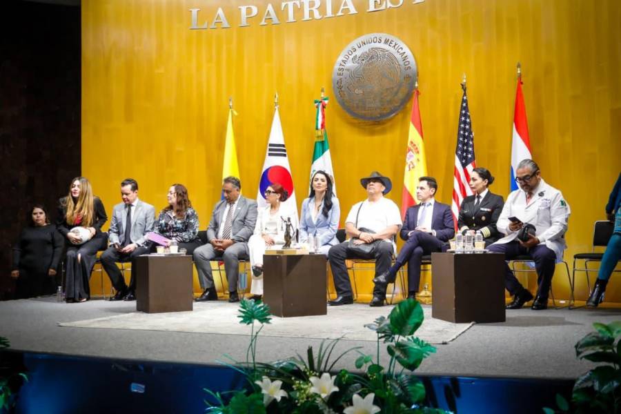 Foro en San Lázaro impulsa prevención del cáncer con inteligencia artificial y nuevas tecnologías
