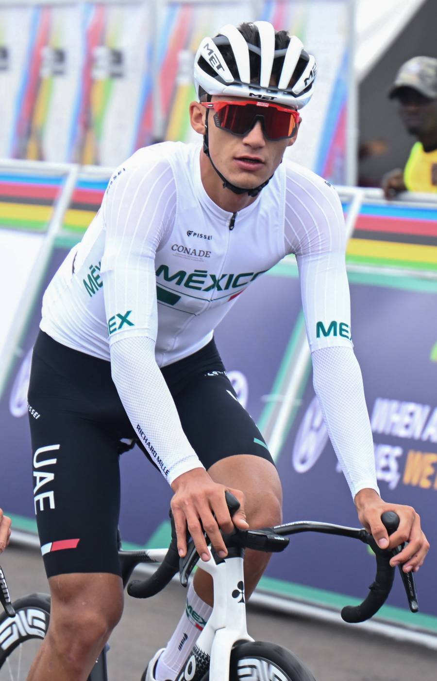 Isaac Del Toro se posiciona como el mejor latinoamericano en el Campeonato Mundial de Ruta