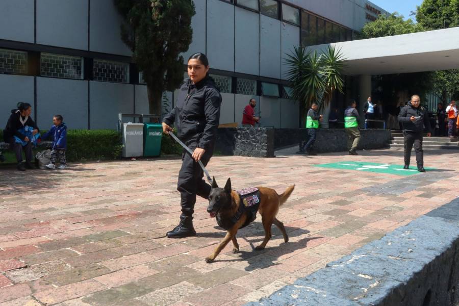 Suspenden clases presenciales en facultades de la UNAM por amenazas