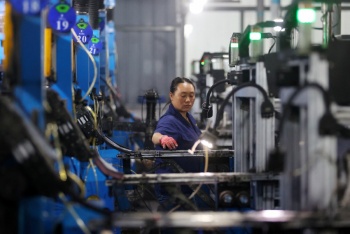Actividad industrial china decrece en septiembre por sexto mes consecutivo