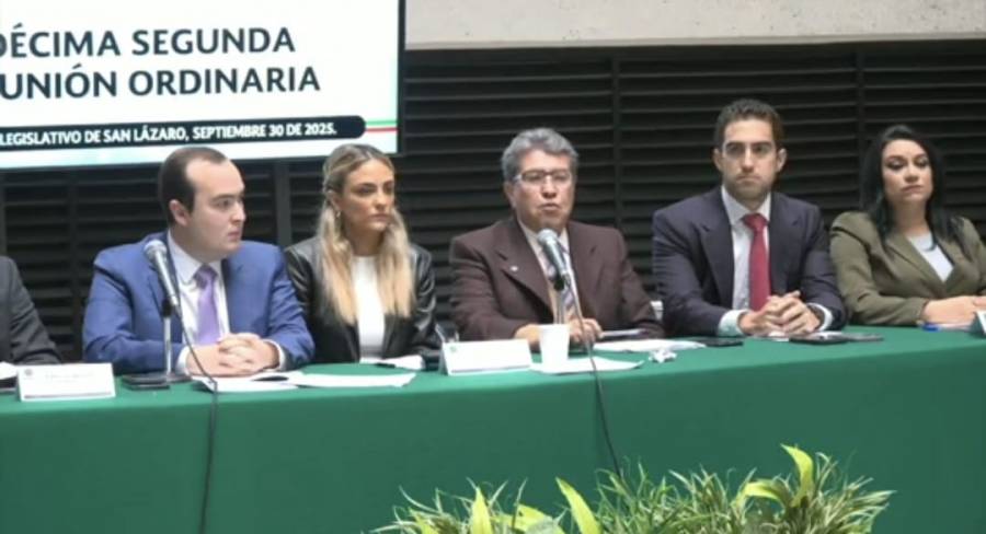 Monreal presenta iniciativa para garantizar libre acceso a playas mexicanas; habrá reasignación presupuestal para las de áreas protegidas
