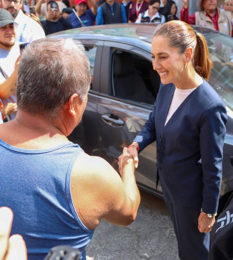Sheinbaum y Delfina Gómez agilizan apoyo en Neza tras inundaciones