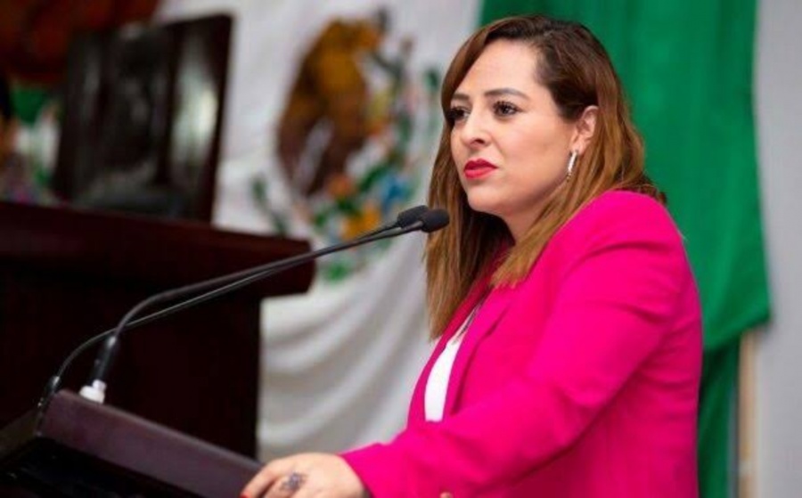 Alcaldesa defiende intervenci&oacute;n policial durante marcha de normalistas en San Crist&oacute;bal