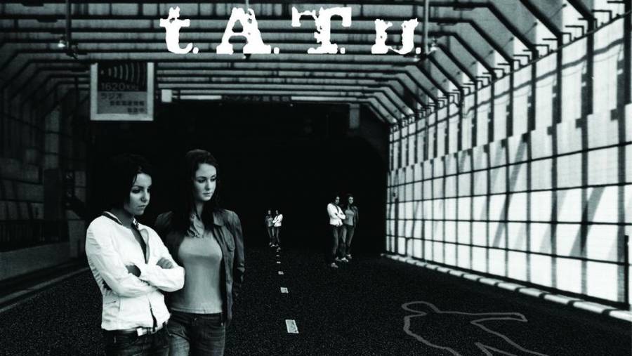 El dueto ruso, t.A.T.u, se aventuró de distintas maneras