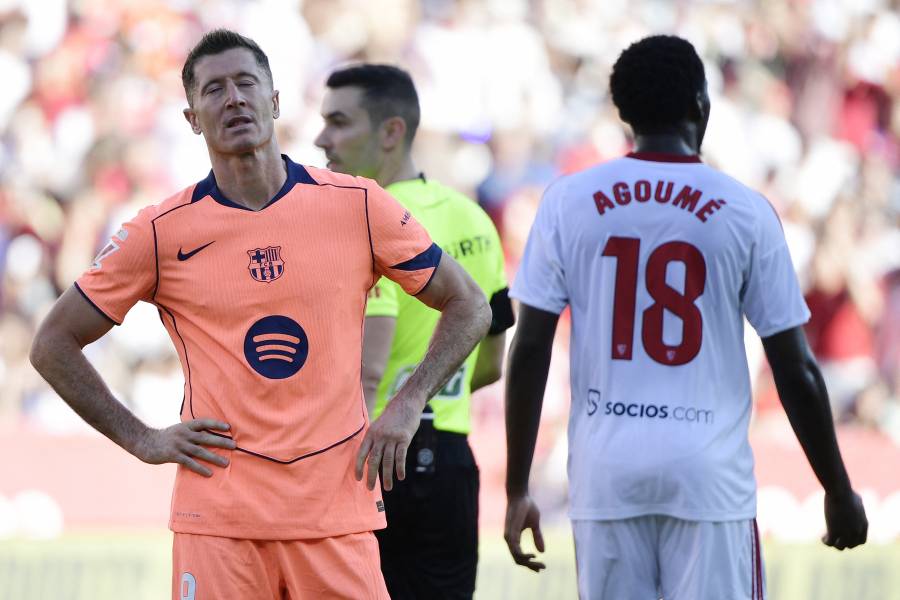 Barcelona se desmorona en Sevilla y el Real Madrid es el nuevo l&iacute;der