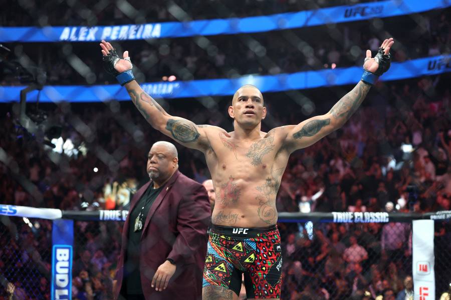 Brasile&ntilde;o Alex Pereira sorprende a Ankalaev y recupera t&iacute;tulo mundial de UFC