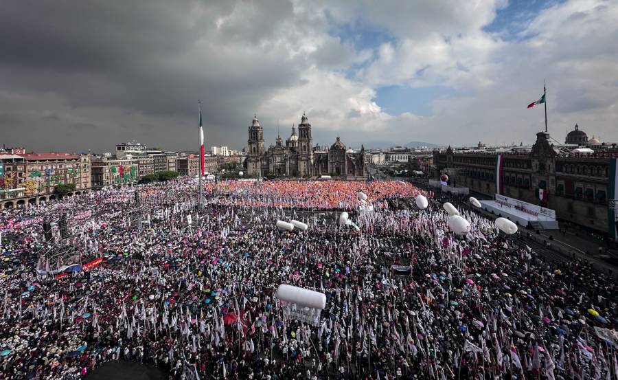 Zócalo abarrotado previo al Primer Informe de Gobierno de Claudia Sheinbaum