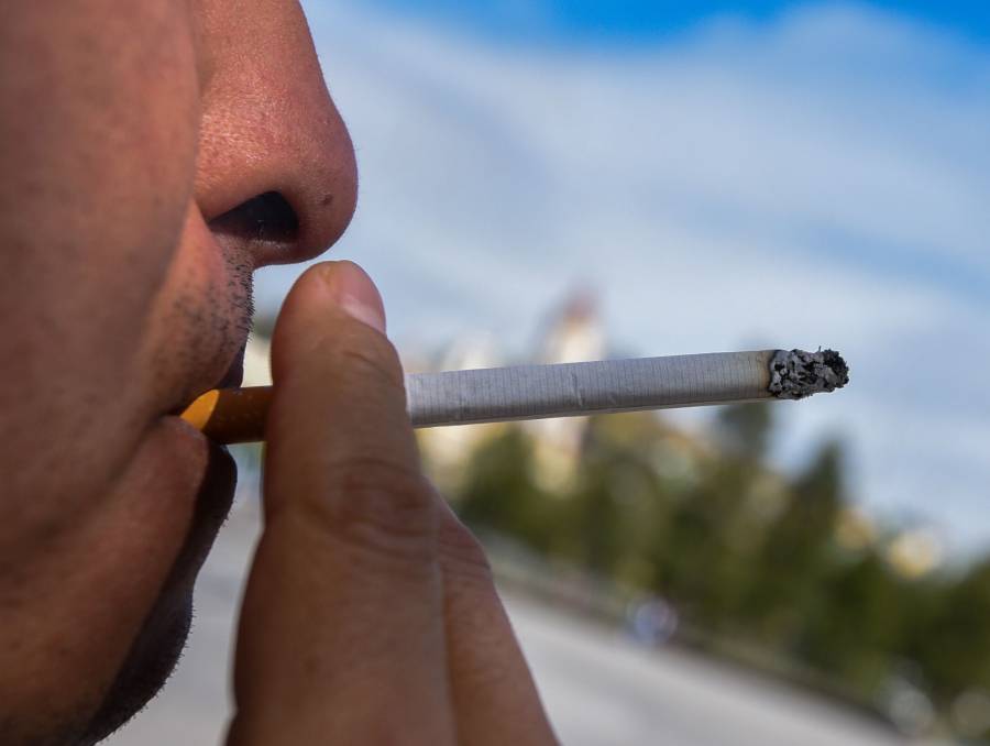 IPN se deslinda de texto sobre venta de cigarros il&iacute;citos