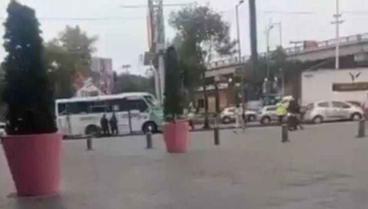 Balacera en Tlalnepantla Hoy: ¿Por qu&eacute; Polic&iacute;as Dispararon contra Chofer de Microb&uacute;s?