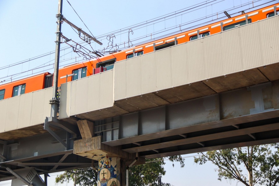 L&iacute;nea 12 del Metro: STC aclara separaci&oacute;n de trabes en tramo elevado