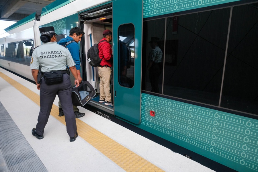 Semarnat revisa impacto ambiental del Tren Maya y promueve su regularización