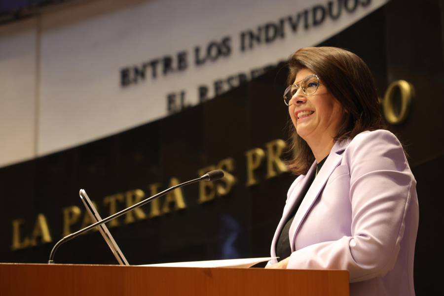 Entrega Mariela Gutiérrez su Primer Informe de Actividades al Senado