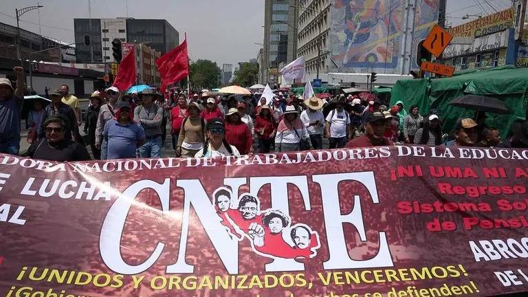 Maestros del MMCRE y CNTE realizarán megamarcha y bloqueos en CDMX y Estado de México este 8 de octubre