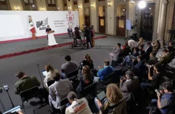 Sheinbaum critica a periodistas tradicionales: 