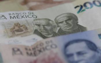 Sin se&ntilde;ales econ&oacute;micas en Washington, M&eacute;xico retiene atractivo cambiario