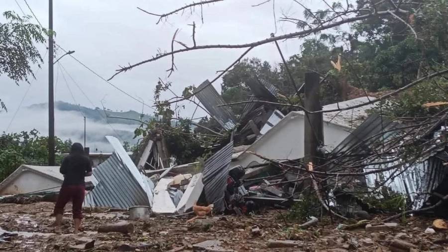 Huracán Priscilla deja 16 muertos y graves daños en Hidalgo; autoridades instalan albergues y activan fondo de emergencia