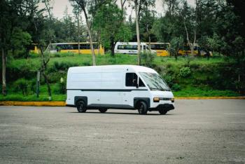 BYD Trucks revoluciona el reparto urbano con su nueva Cargo Van V9, 100% el&eacute;ctrica