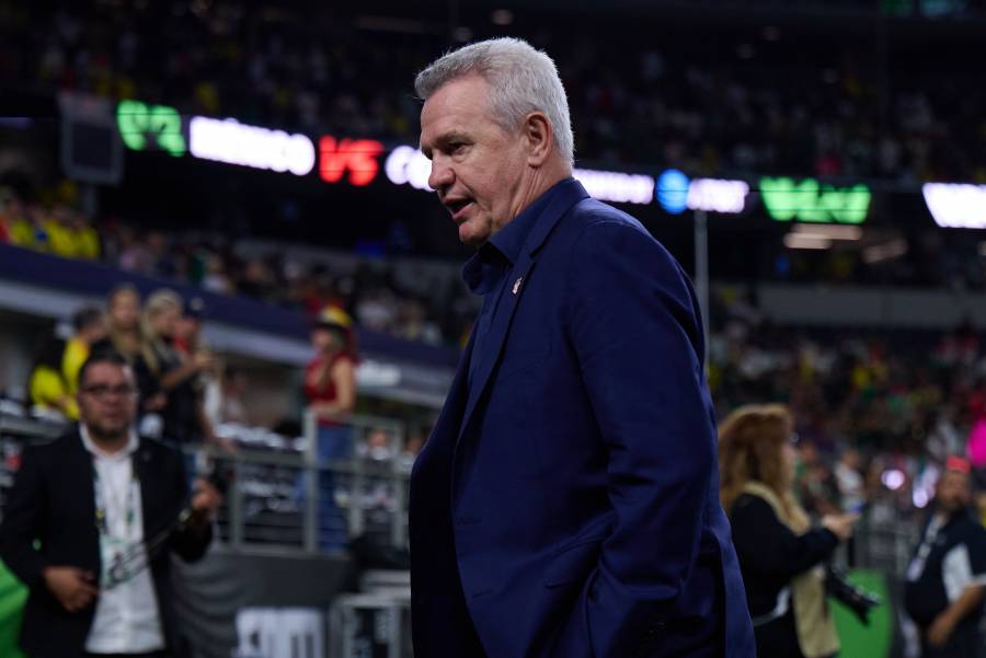 Javier Aguirre lanza advertencia tras goleada ante Colombia