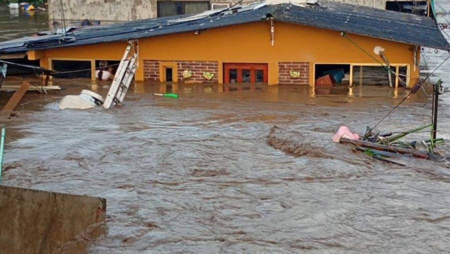 Inicia censo de más de cien mil viviendas afectadas por inundaciones en cinco estados; apoyos para limpieza y enseres