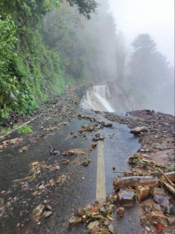60 localidades siguen aisladas por lluvias