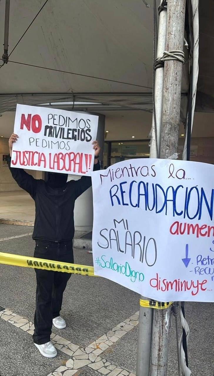 SAT reporta operaci&oacute;n normal en 155 de 163 por paro de trabajadores