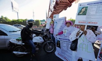 Familiares de Kimberly Moya bloquearon Perif&eacute;rico Norte durante m&aacute;s de 10 horas para exigir su localizaci&oacute;n