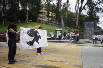 Estudiantes de la Universidad Veracruzana exigen destituci&oacute;n del rector tras muertes y desapariciones por lluvias en Poza Rica