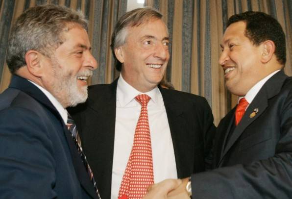 Lula, Kirchner y Petro: todas las campa&ntilde;as que financi&oacute; Venezuela seg&uacute;n un exgeneral