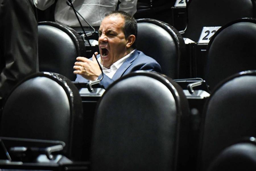 Oposici&oacute;n acusa a Cuauht&eacute;moc Blanco de jugar p&aacute;del durante sesi&oacute;n virtual de la Comisi&oacute;n de Presupuesto