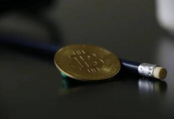 Nueva alianza global impulsa la aceptaci&oacute;n de criptomonedas en comercios digitales