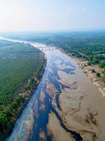 Diputado del PAN denunciar&aacute; por derrame en R&iacute;o Pantepec a Pemex y Rocio Nahale