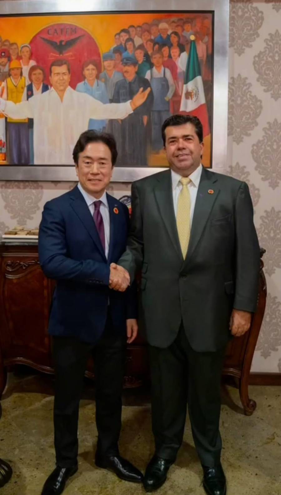 CEO global de Mazda reconoce ante l&iacute;der de CATEM, la calidad y compromiso de trabajadores mexicanos