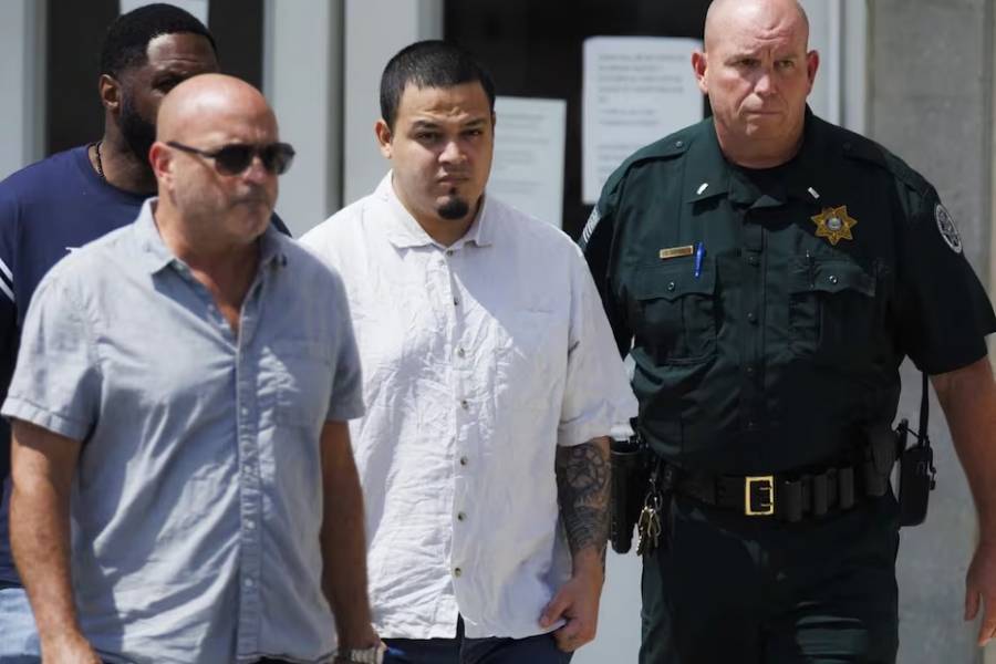EE.UU. planea deportar a salvadoreño Kilmar Ábrego García a Liberia pese a batalla legal