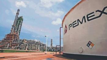 Pemex reporta p&eacute;rdidas millonarias pese al rescate financiero de Claudia Sheinbaum