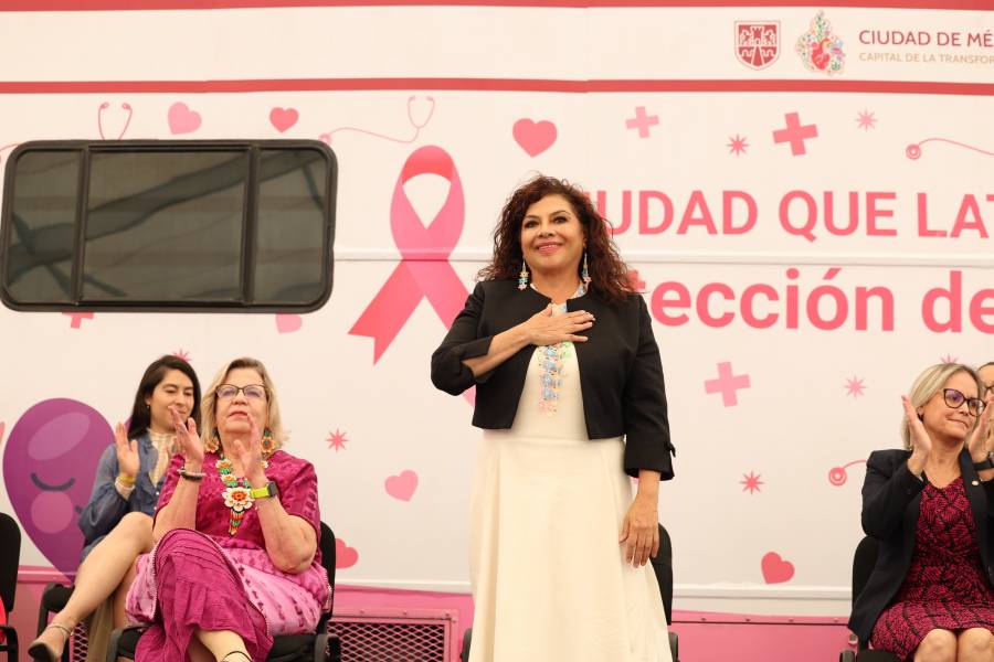 Clara Brugada lanza campaña “Tómatelo a Pecho, Hazte una Mastografía” para prevenir el cáncer de mama
