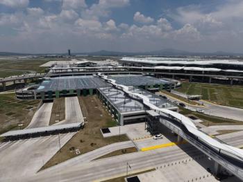 EE.UU. suspende vuelos de aerol&iacute;neas mexicanas y cancela operaciones desde el AIFA