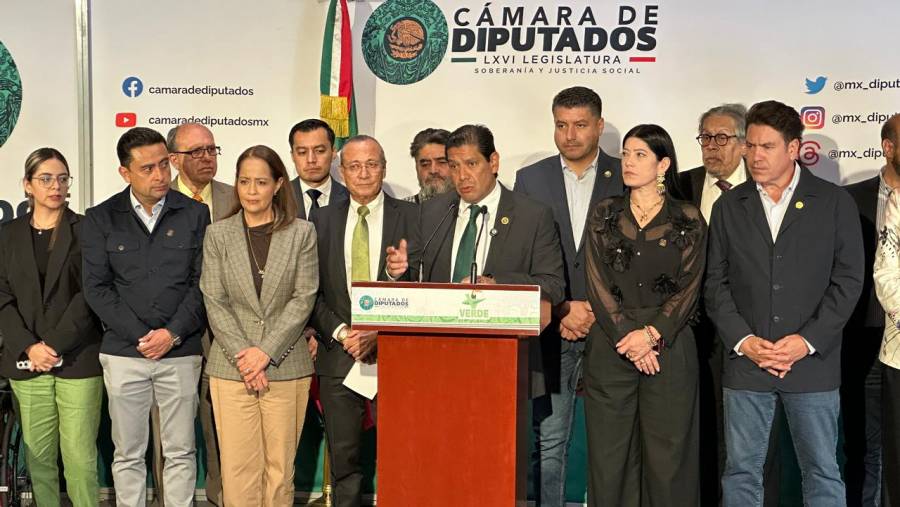Diputado Ernesto Núñez propone penas de hasta 8 años por ejercicio ilegal de la medicina en México