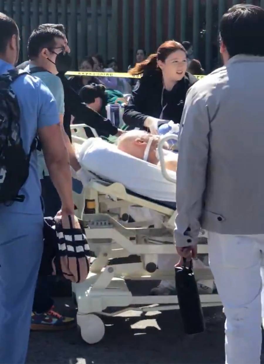 Incendio obliga al desalojo de al menos 200 pacientes en hospital del IMSS en Monterrey
